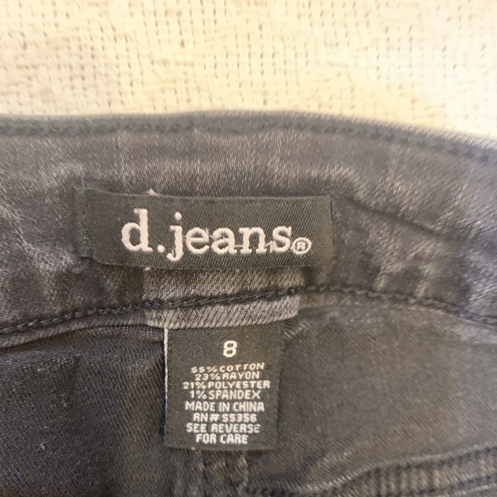 D.Jeans Women's Size 8 Straight Denim Black Jeans Pre-owned 27.5 Inseam - Picture 3 of 6